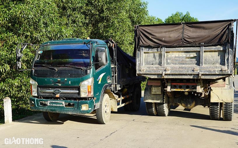 Cận cảnh cầu "thắt cổ chai" tr&ecirc;n đường 100 tỷ tiềm ẩn nguy cơ TNGT- Ảnh 7.