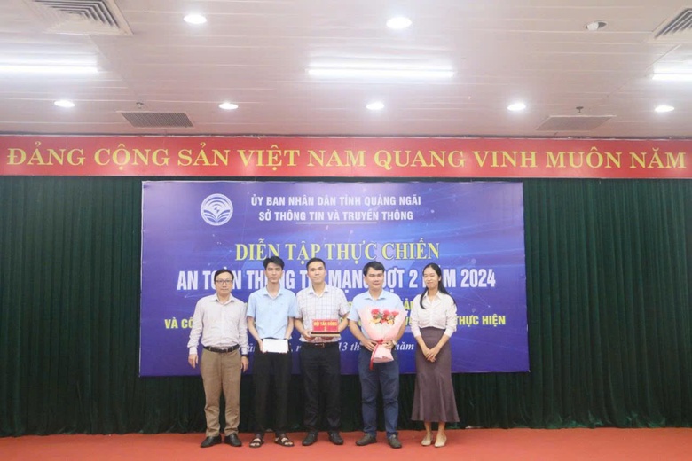 Quảng Ngãi "xây tường lửa'' chống mã độc, bảo vệ an toàn thông tin mạng- Ảnh 3. Quảng Ngãi "xây tường lửa'' chống mã độc, bảo vệ an toàn thông tin mạng- Ảnh 3.