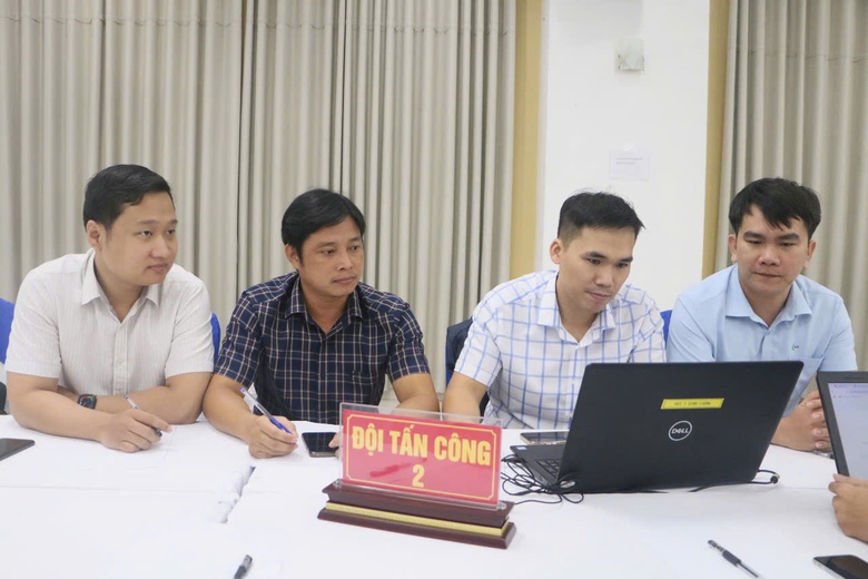 Quảng Ngãi "xây tường lửa'' chống mã độc, bảo vệ an toàn thông tin mạng- Ảnh 1. Quảng Ngãi "xây tường lửa'' chống mã độc, bảo vệ an toàn thông tin mạng- Ảnh 1.