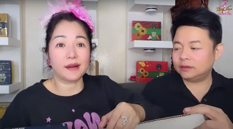 Ca sĩ Quang Lê từng bị kiện, phải bồi thường 18.000 USD cho bầu show- Ảnh 1. Ca sĩ Quang Lê từng bị kiện, phải bồi thường 18.000 USD cho bầu show- Ảnh 1.