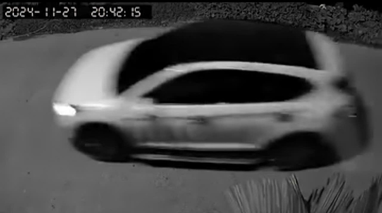 Bị ô tô tông trúng, 3 phụ nữ thương vong khi đi thể dục trên đường liên xã- Ảnh 1. Bị ô tô tông trúng, 3 phụ nữ thương vong khi đi thể dục trên đường liên xã- Ảnh 1.