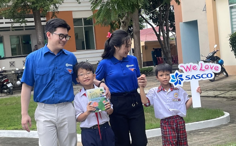 SASCO 9 năm li&ecirc;n tiếp v&agrave;o Top 10 doanh nghiệp ph&aacute;t triển bền vững- Ảnh 5.