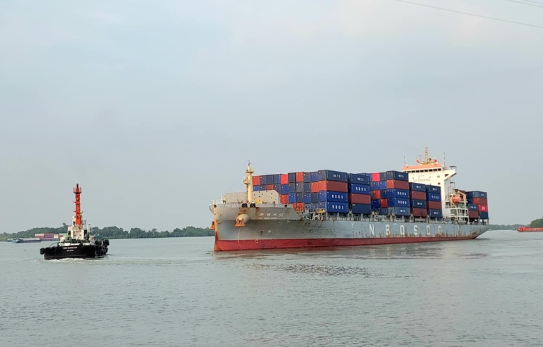 Luồng h&agrave;ng hải TP.HCM đ&aacute;p ứng việc đ&oacute;n t&agrave;u trọng tải lớn ra sao?- Ảnh 1.