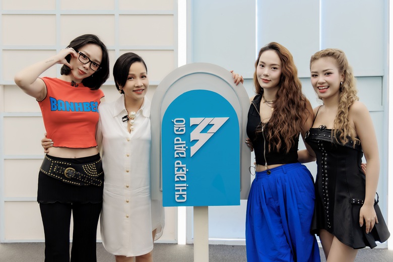 Li&ecirc;n minh Mỹ Linh