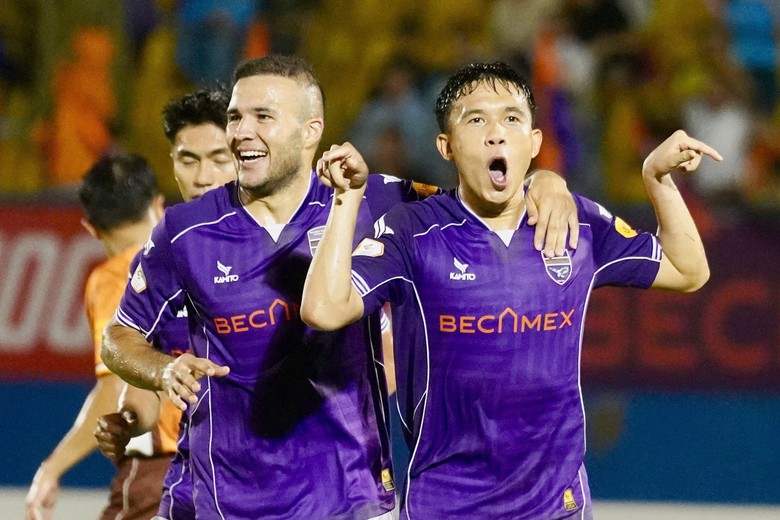 Trợ l&yacute; HLV Kim Sang-sik chấm sao trẻ cho tuyển Việt Nam- Ảnh 1.