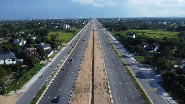To&agrave;n cảnh hạ tầng giao th&ocirc;ng th&agrave;nh phố Vinh sau khi mở rộng- Ảnh 4.