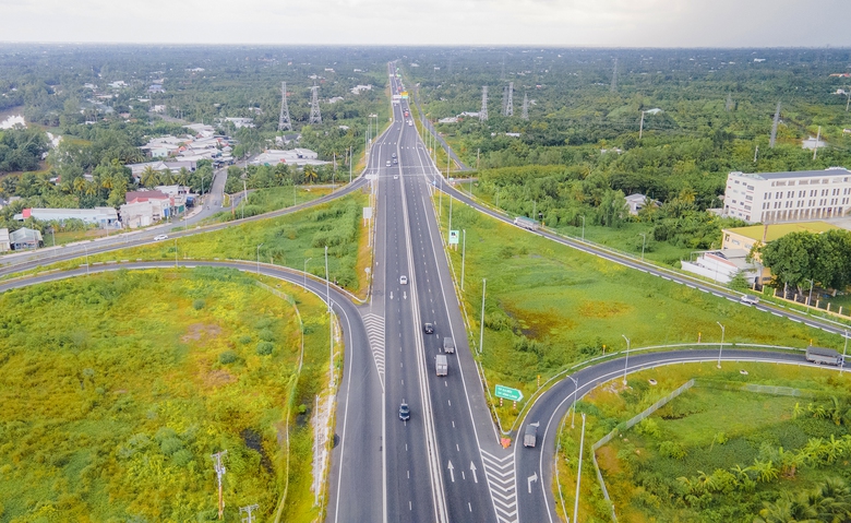 Đại biểu Quốc hội ấn tượng đột phá hạ tầng giao thông- Ảnh 2. Đại biểu Quốc hội ấn tượng đột phá hạ tầng giao thông- Ảnh 2.