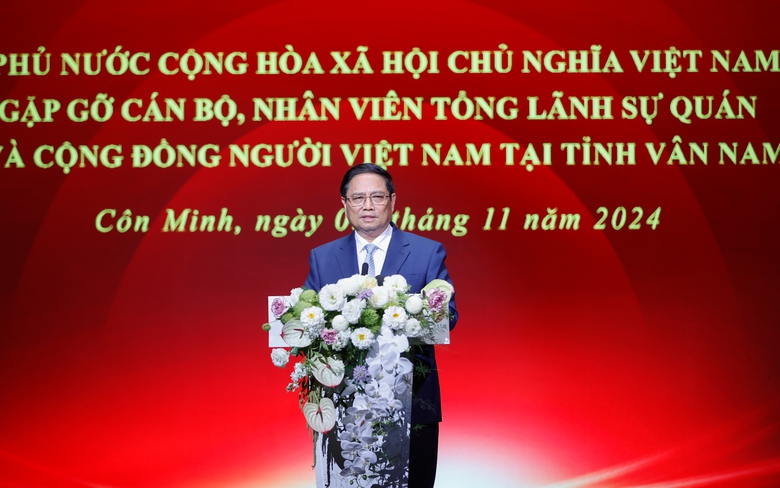 Thủ tướng dự lễ hội văn ho&aacute; - du lịch Việt Nam tại V&acirc;n Nam, Trung Quốc- Ảnh 6.