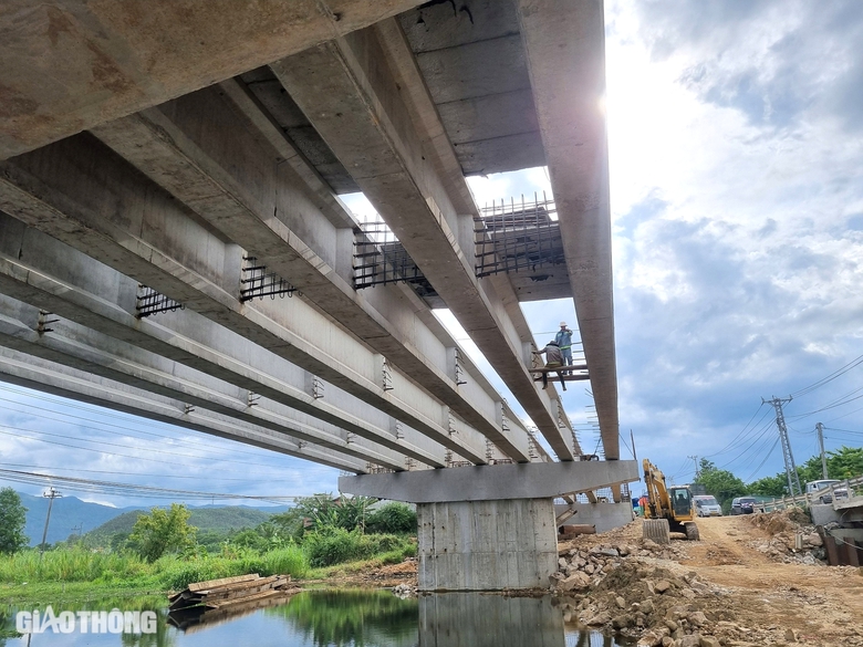 Sắp đến hẹn về đ&iacute;ch, dự &aacute;n n&acirc;ng cấp QL19 qua B&igrave;nh Định hiện thi c&ocirc;ng ra sao?- Ảnh 8.