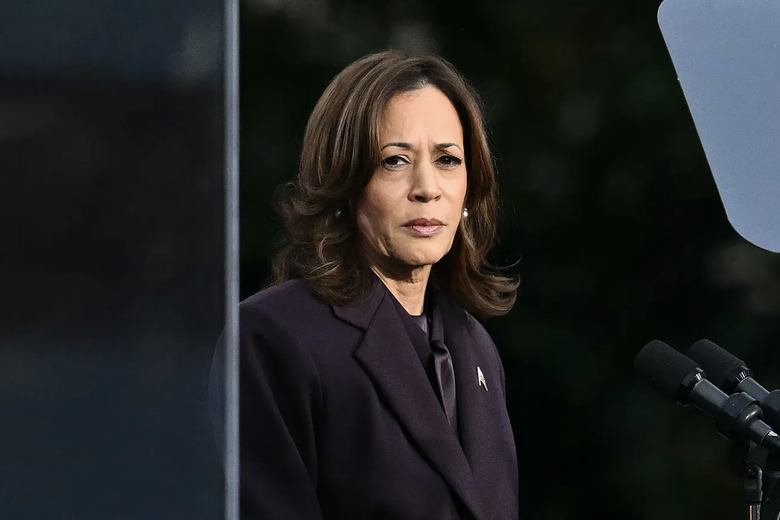 Bà Kamala Harris chính thức thừa nhận thất bại, có hành động bất ngờ- Ảnh 1. Bà Kamala Harris chính thức thừa nhận thất bại, có hành động bất ngờ- Ảnh 1.