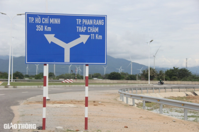 Th&ocirc;ng xe đường nối quốc lộ 1 với đường ven biển Ninh Thuận- Ảnh 2.