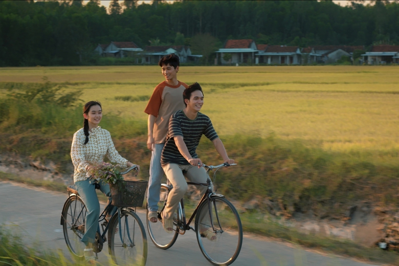 "Ng&agrave;y xưa c&oacute; một chuyện t&igrave;nh" đang tranh giải LHP quốc tế H&agrave; Nội c&oacute; g&igrave; hấp dẫn?- Ảnh 4.