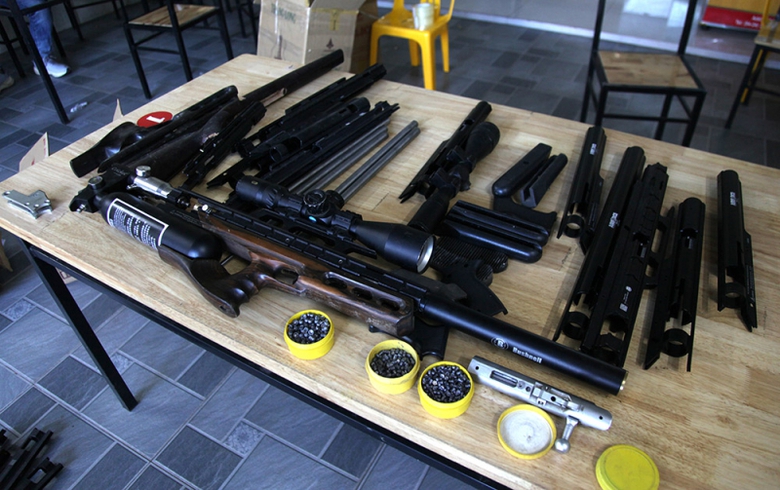 Ph&aacute;t hiện nhiều linh kiện s&uacute;ng trong xưởng cơ kh&iacute; ở Th&aacute;i Nguy&ecirc;n- Ảnh 1.