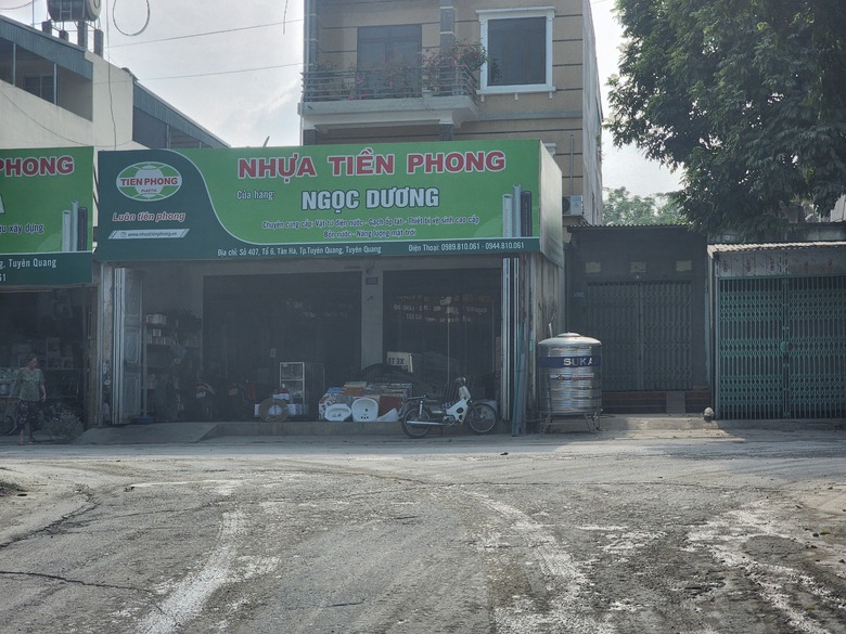 Tuyên Quang: Chất thải xi măng phủ kín bãi bồi ven sông, người dân lo sợ ô nhiễm- Ảnh 13. Tuyên Quang: Chất thải xi măng phủ kín bãi bồi ven sông, người dân lo sợ ô nhiễm- Ảnh 13.