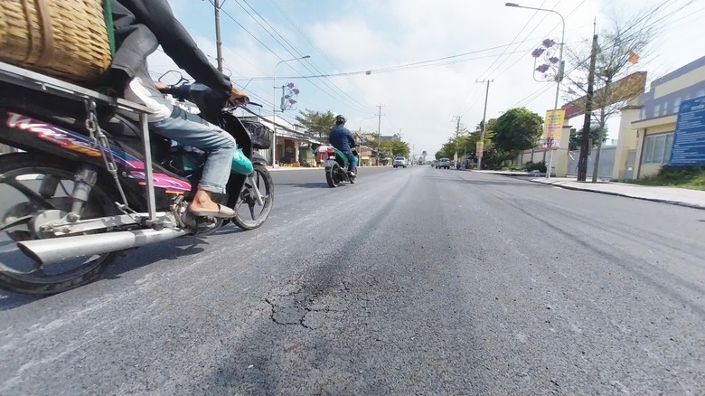 Đồng Th&aacute;p: Bất an ở tuyến đường thi c&ocirc;ng chống ngập- Ảnh 4.