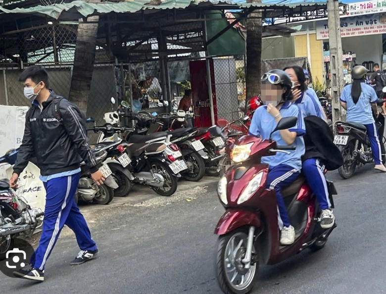 Chỉ giao xe cho người đủ điều kiện điều khiển- Ảnh 1.