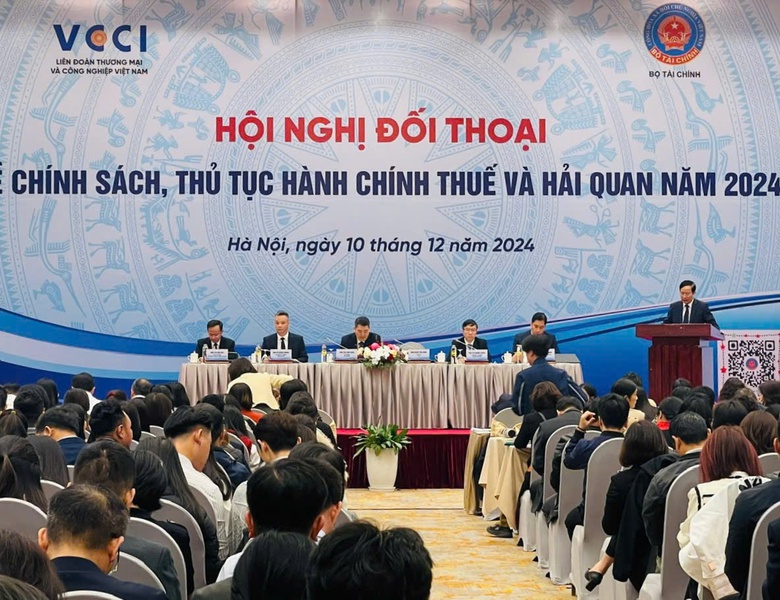 Chủ tịch VCCI: Các nguồn lực ách tắc sẽ được giải tỏa và tạo đà tăng trưởng cho năm 2025- Ảnh 2. Chủ tịch VCCI: Các nguồn lực ách tắc sẽ được giải tỏa và tạo đà tăng trưởng cho năm 2025- Ảnh 2.