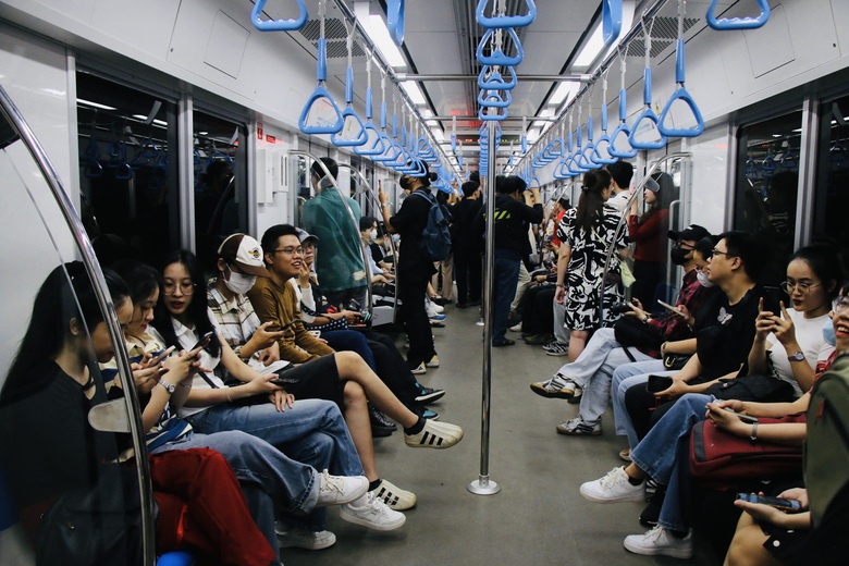 TP.HCM sử dụng hệ thống v&eacute; metro thanh to&aacute;n kh&ocirc;ng d&ugrave;ng tiền mặt- Ảnh 3.