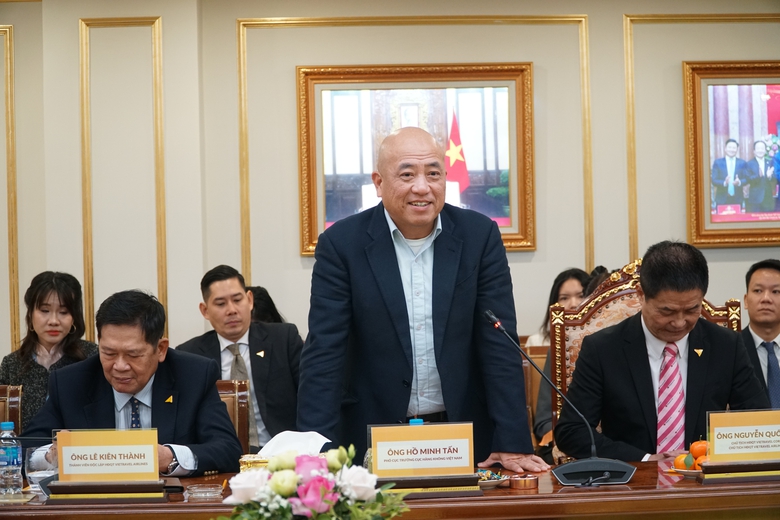T&T Group của "bầu" Hiển trở th&agrave;nh cổ đ&ocirc;ng chiến lược của Vietravel Airlines- Ảnh 2.