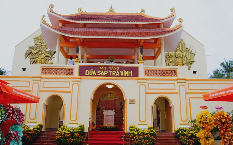 Kh&aacute;nh th&agrave;nh bảo t&agrave;ng dừa s&aacute;p đầu ti&ecirc;n ở Tr&agrave; Vinh- Ảnh 1.