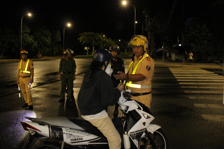 Đằng sau những vụ tai nạn giao th&ocirc;ng- Ảnh 2.