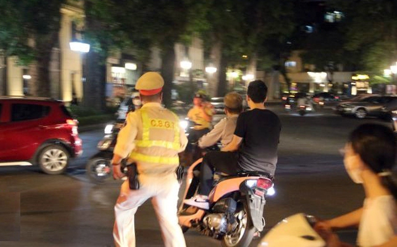 Quyết liệt xử l&yacute; tội phạm đường phố, 'qu&aacute;i xế' dịp cao điểm Tết