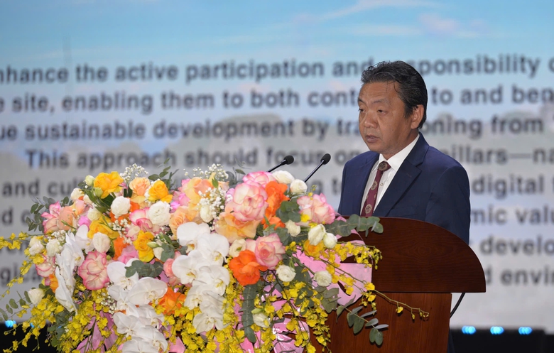 Kỷ niệm 30 năm vịnh Hạ Long được UNESCO vinh danh Di sản thiên nhiên thế giới- Ảnh 4. Kỷ niệm 30 năm vịnh Hạ Long được UNESCO vinh danh Di sản thiên nhiên thế giới- Ảnh 4.