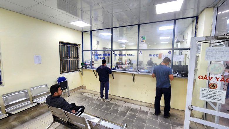 Từ năm 2025, chủ xe l&agrave;m g&igrave; để được cấp lại giấy chứng nhận, tem kiểm định bị mất?- Ảnh 2.