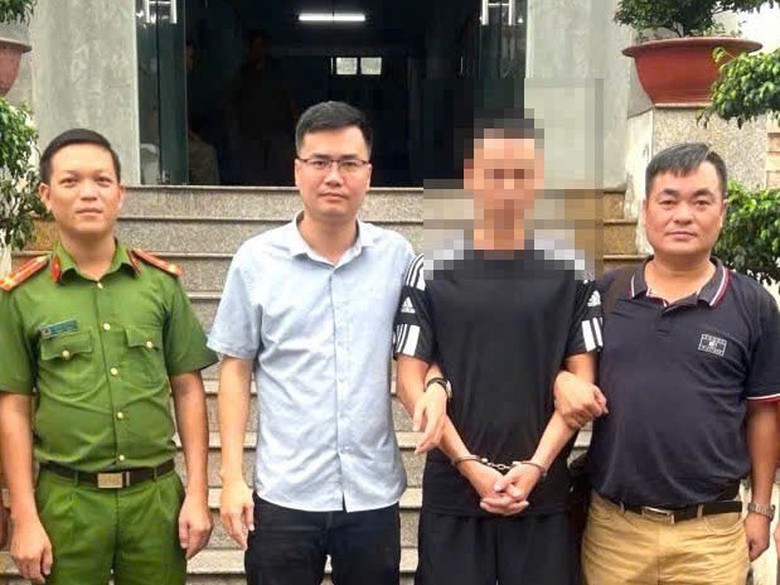 Bắt giữ đối tượng giết người sau 8 năm lẩn trốn ở B&igrave;nh Dương- Ảnh 1.
