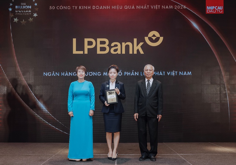 LPBank lọt top đầu 50 Doanh nghiệp kinh doanh hiệu quả v&agrave; Nh&agrave; tuyển dụng được y&ecirc;u th&iacute;ch- Ảnh 1.