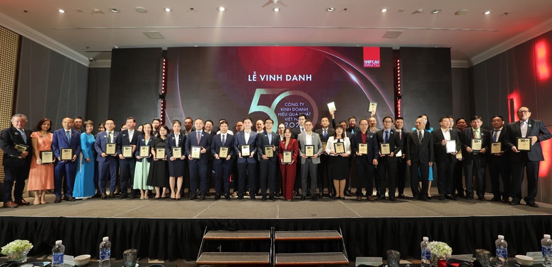 LPBank lọt top đầu 50 Doanh nghiệp kinh doanh hiệu quả v&agrave; Nh&agrave; tuyển dụng được y&ecirc;u th&iacute;ch- Ảnh 2.