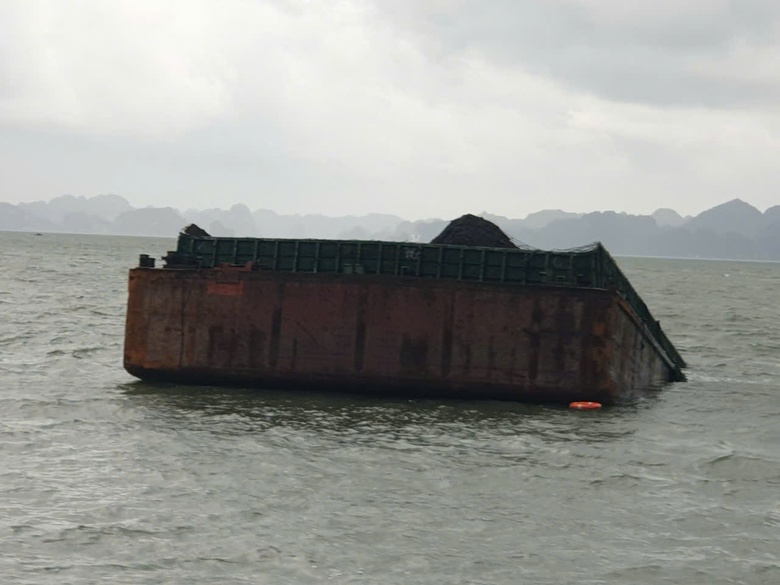 Cần ch&iacute;nh s&aacute;ch hỗ trợ trục vớt t&agrave;u ch&igrave;m đắm do b&atilde;o số 3 - Ảnh 1.