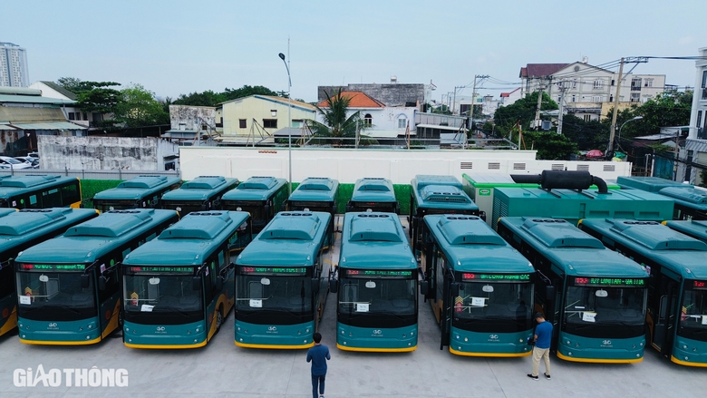 Hướng dẫn chi tiết nơi gửi xe, mua v&eacute;, tuyến bu&yacute;t kết nối metro số 1 thuận tiện nhất- Ảnh 4.
