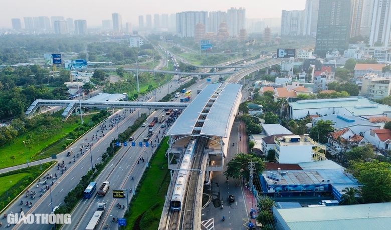 Hướng dẫn chi tiết nơi gửi xe, mua v&eacute;, tuyến bu&yacute;t kết nối metro số 1 thuận tiện nhất- Ảnh 2.