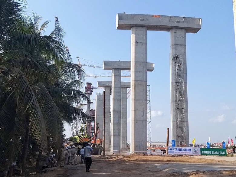 Cấm người, phương tiện qua khu vực thi c&ocirc;ng cầu Rạch Miễu 2- Ảnh 1.