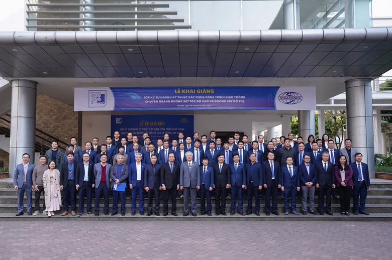 Doanh nghiệp giao th&ocirc;ng lớn đẩy mạnh đ&agrave;o tạo kỹ sư đường sắt tốc độ cao- Ảnh 1.