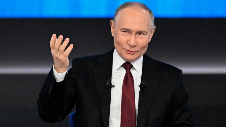 &Ocirc;ng Putin: Tổng thống Syria Bashar al- Assad bị lật đổ kh&ocirc;ng phải thất bại của Nga- Ảnh 1.