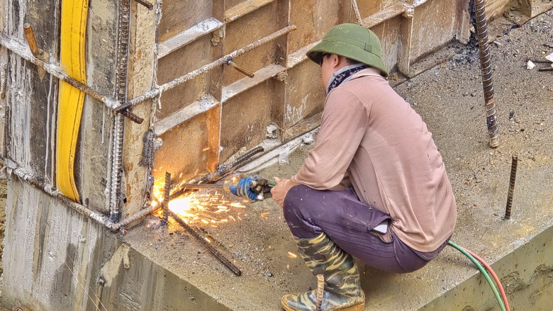 Sau 1 năm khởi c&ocirc;ng, dự &aacute;n n&acirc;ng cấp QL14B Đ&agrave; Nẵng thi c&ocirc;ng ra sao?- Ảnh 7.