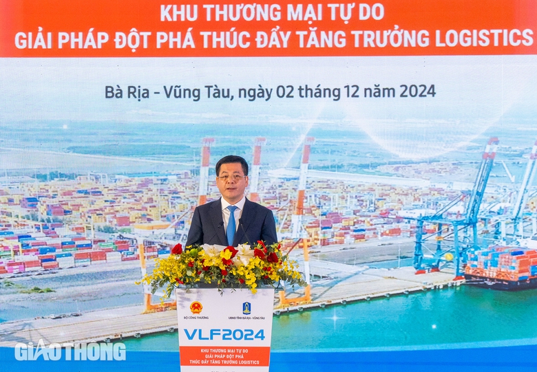 Thủ tướng n&ecirc;u ba mục ti&ecirc;u, bảy giải ph&aacute;p ph&aacute;t triển logistics- Ảnh 3.