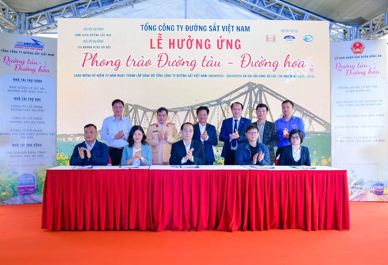 Nối d&agrave;i đường t&agrave;u - đường hoa d&agrave;i nhất Việt Nam qua Thủ đ&ocirc;- Ảnh 1.