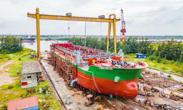 Đ&oacute;ng t&agrave;u Thịnh Long ghi dấu ấn từ những du thuyền 5 sao- Ảnh 2.