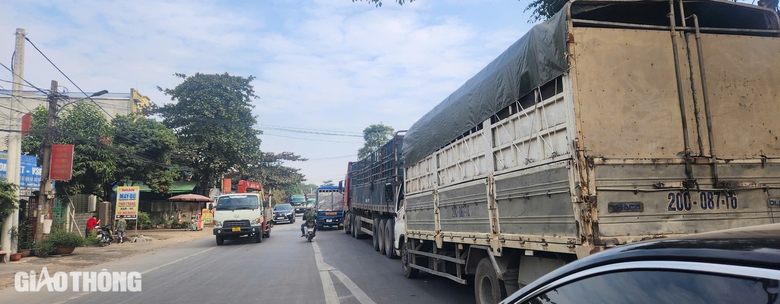 Nam sinh tử vong do TNGT khi đi viếng bạn c&ugrave;ng lớp ở Th&aacute;i Nguy&ecirc;n: Nước mắt người ở lại- Ảnh 3.