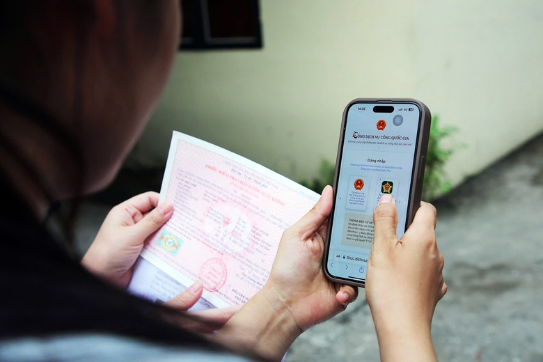 Người d&acirc;n đăng k&yacute; xe, bấm biển số online thế n&agrave;o từ 2025?- Ảnh 2.