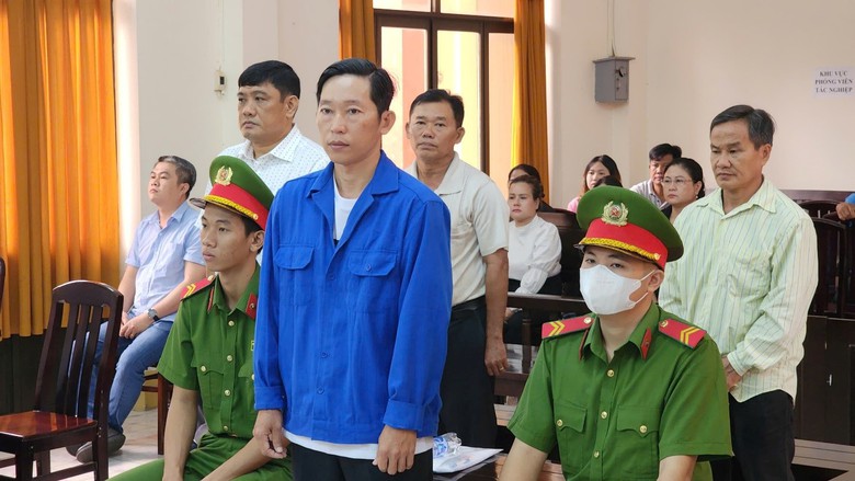 Tuy&ecirc;n &aacute;n vụ nhận hối lộ tại Trung t&acirc;m Đăng kiểm xe cơ giới Ki&ecirc;n Giang- Ảnh 1.