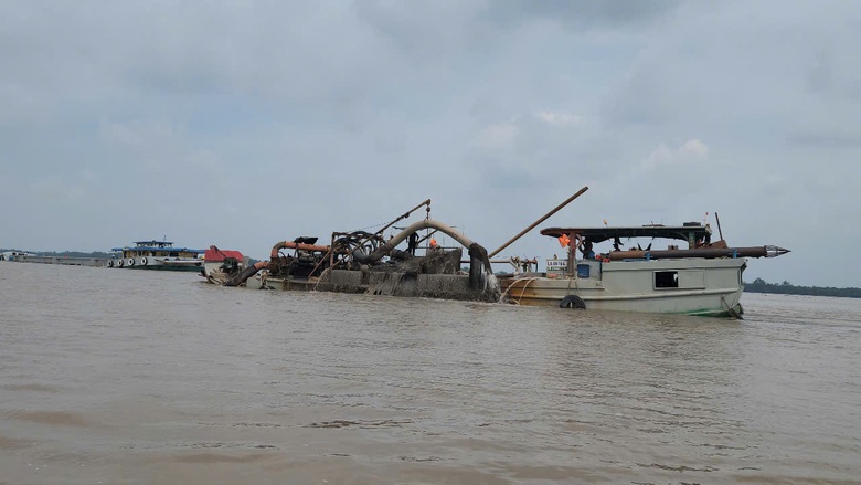 Chi ph&iacute; khai th&aacute;c c&aacute;t bằng c&ocirc;ng nghệ h&uacute;t cao hơn d&ugrave;ng x&aacute;ng cạp- Ảnh 3.