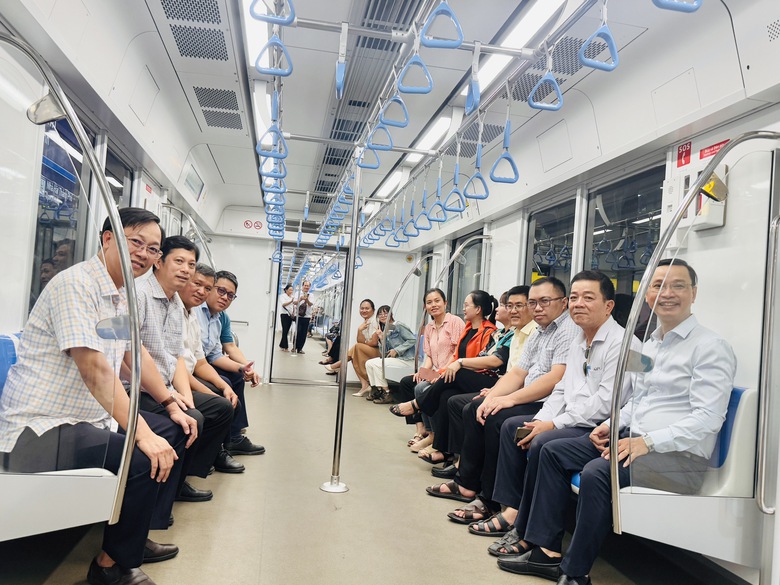 Metro số 1 ch&iacute;nh thức khai th&aacute;c thương mại- Ảnh 6.