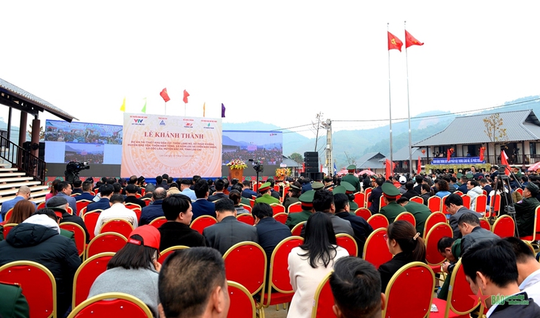 Thủ tướng: "Sự sống nảy sinh từ c&aacute;i chết" ở L&agrave;ng Nủ, Nậm T&ocirc;ng, Kho V&agrave;ng- Ảnh 2.