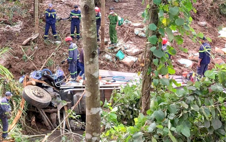 Hiện trường vụ tai nạn. Hiện trường vụ tai nạn.