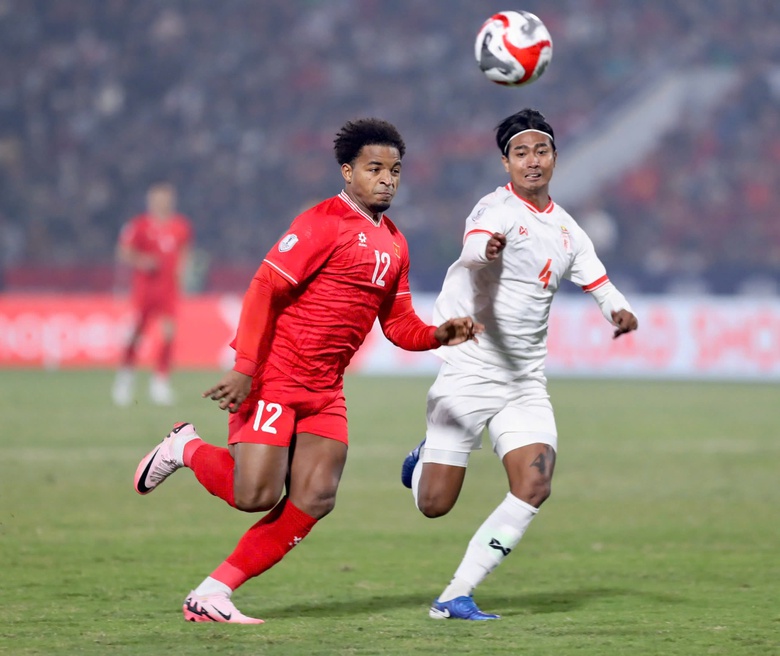 Hậu vệ Myanmar tiết lộ bất ngờ vụ bị tố miệt thị Xu&acirc;n Son- Ảnh 1.