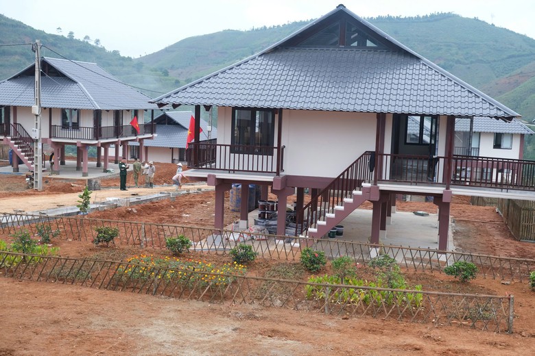 H&ograve;a Ph&aacute;t g&oacute;p sức hồi sinh L&agrave;ng Nủ v&agrave; Nậm T&ocirc;ng của tỉnh L&agrave;o Cai- Ảnh 2.